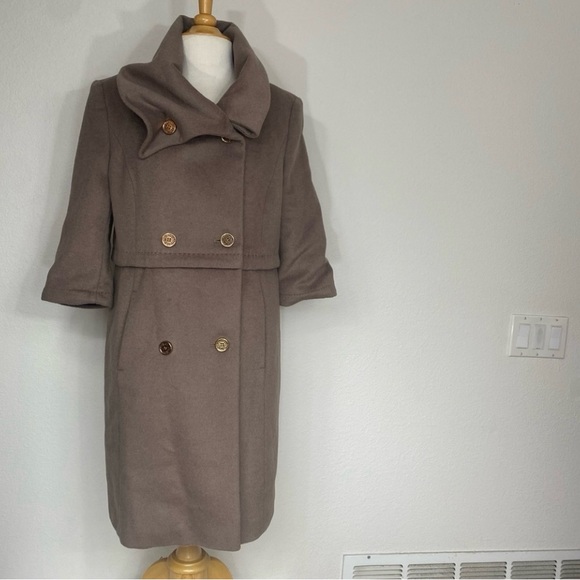 T Tahari Women's Taupe Wool Mix 3/4 Sleeve Pea Coat Size 10 Classic Minimalist - Picture 1 of 15